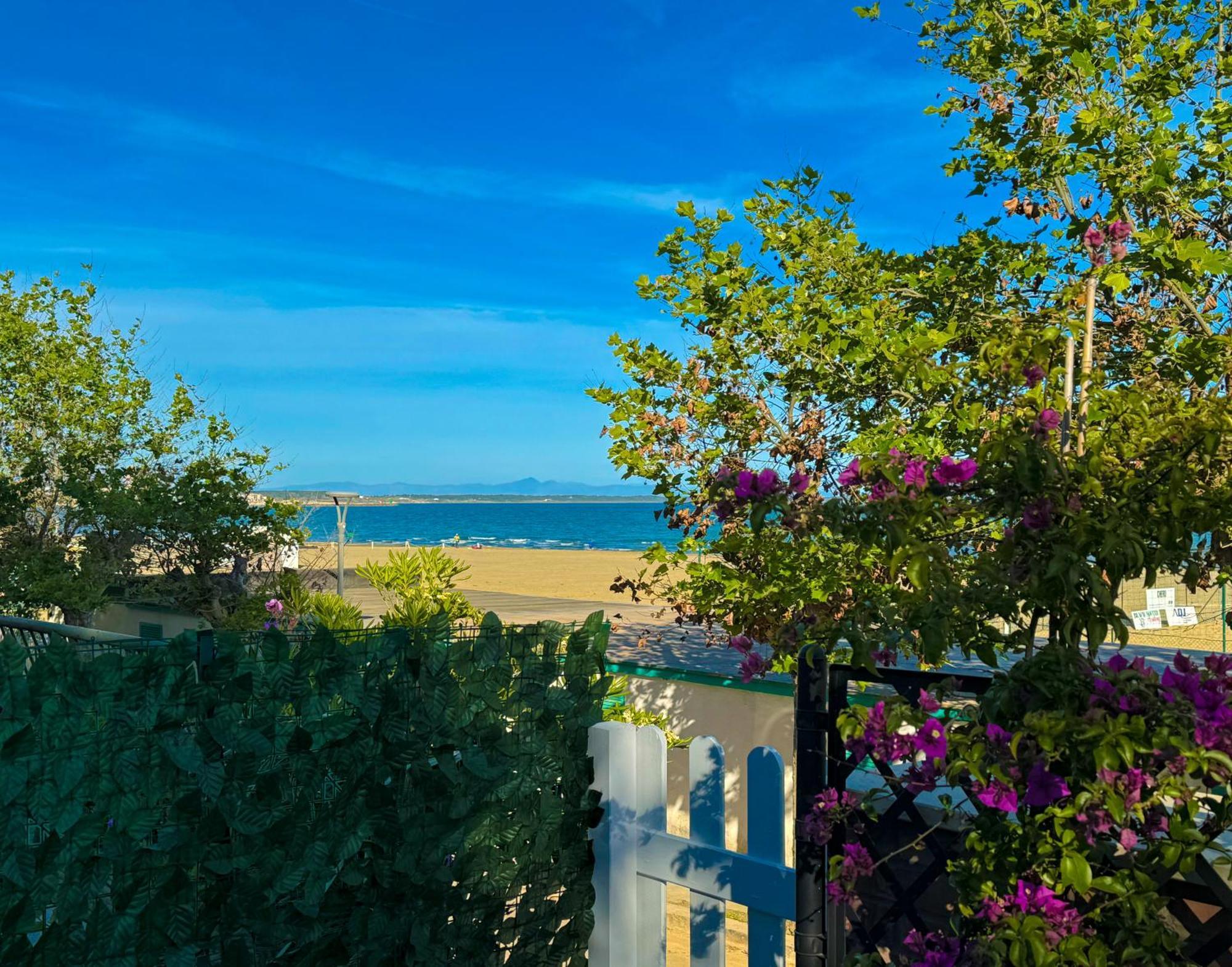 Marco House - Seaview Apartment - Fronte Mare - Casa Vacanza Anzio Bagian luar foto